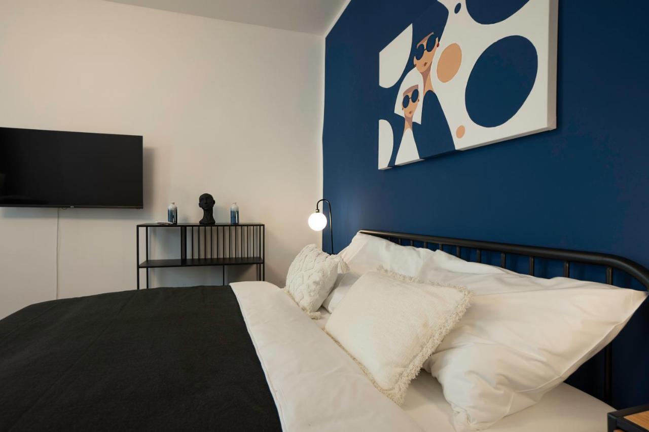 Modern Apartment With A Balcony Near Belvedere Вена Экстерьер фото